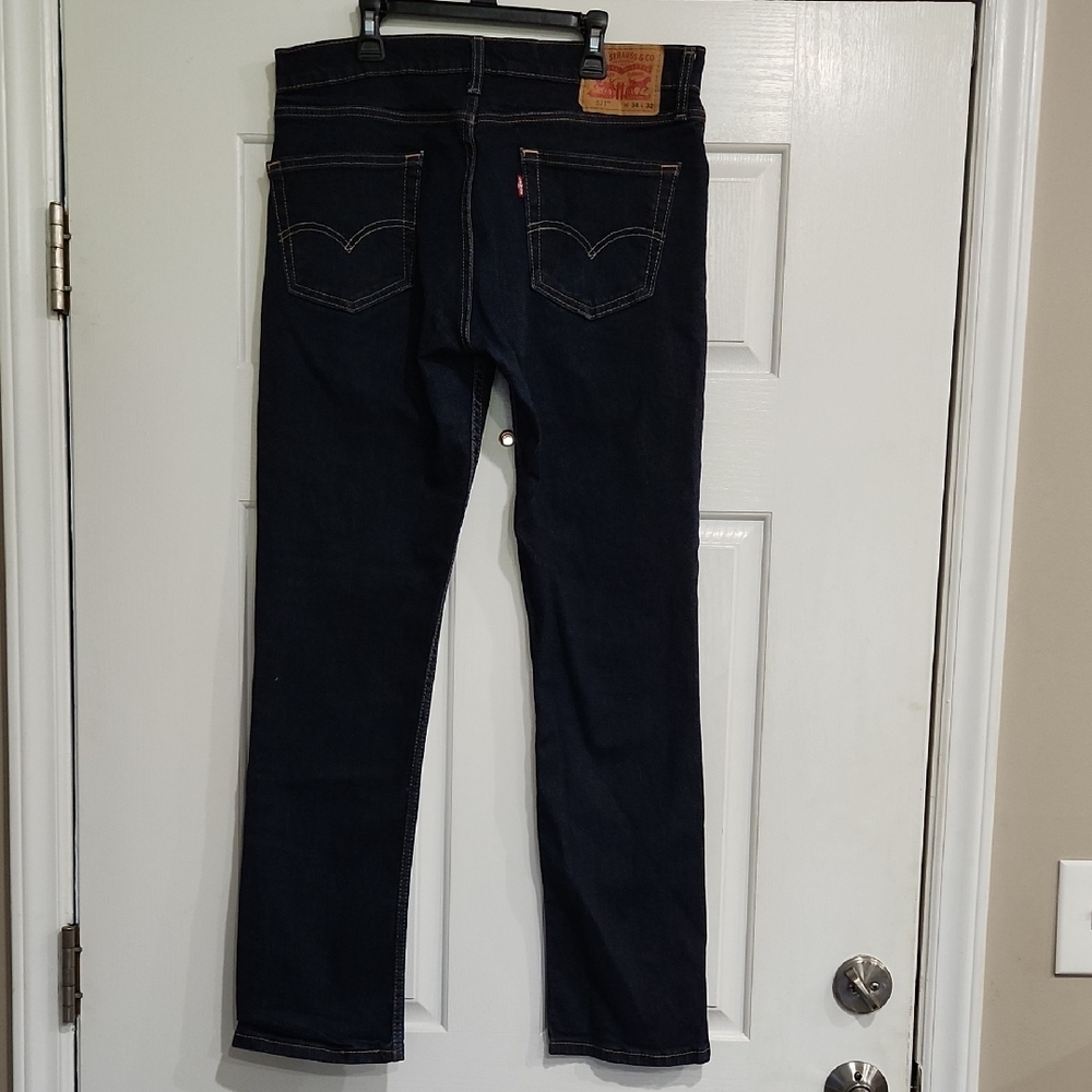 Levi's Black Straight Jeans Timeless Style